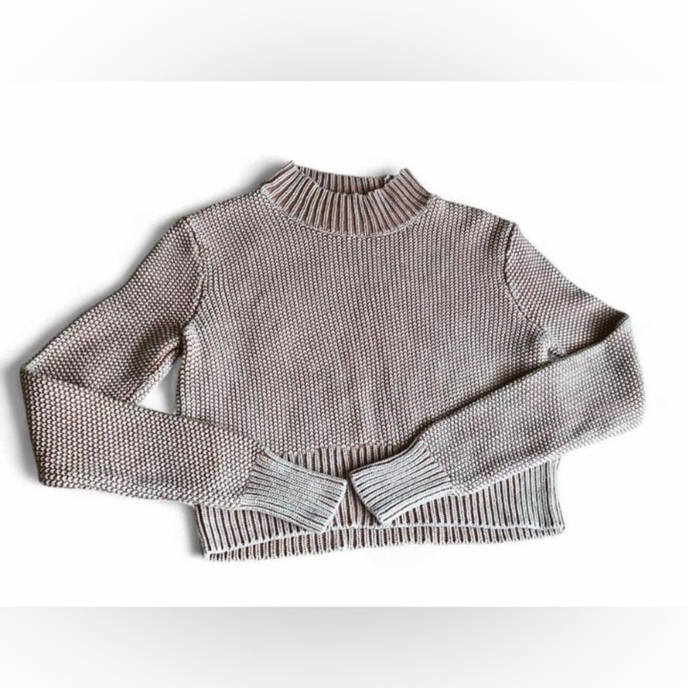 Kendall & Kylie Light cream and tan Turtleneck Sweater